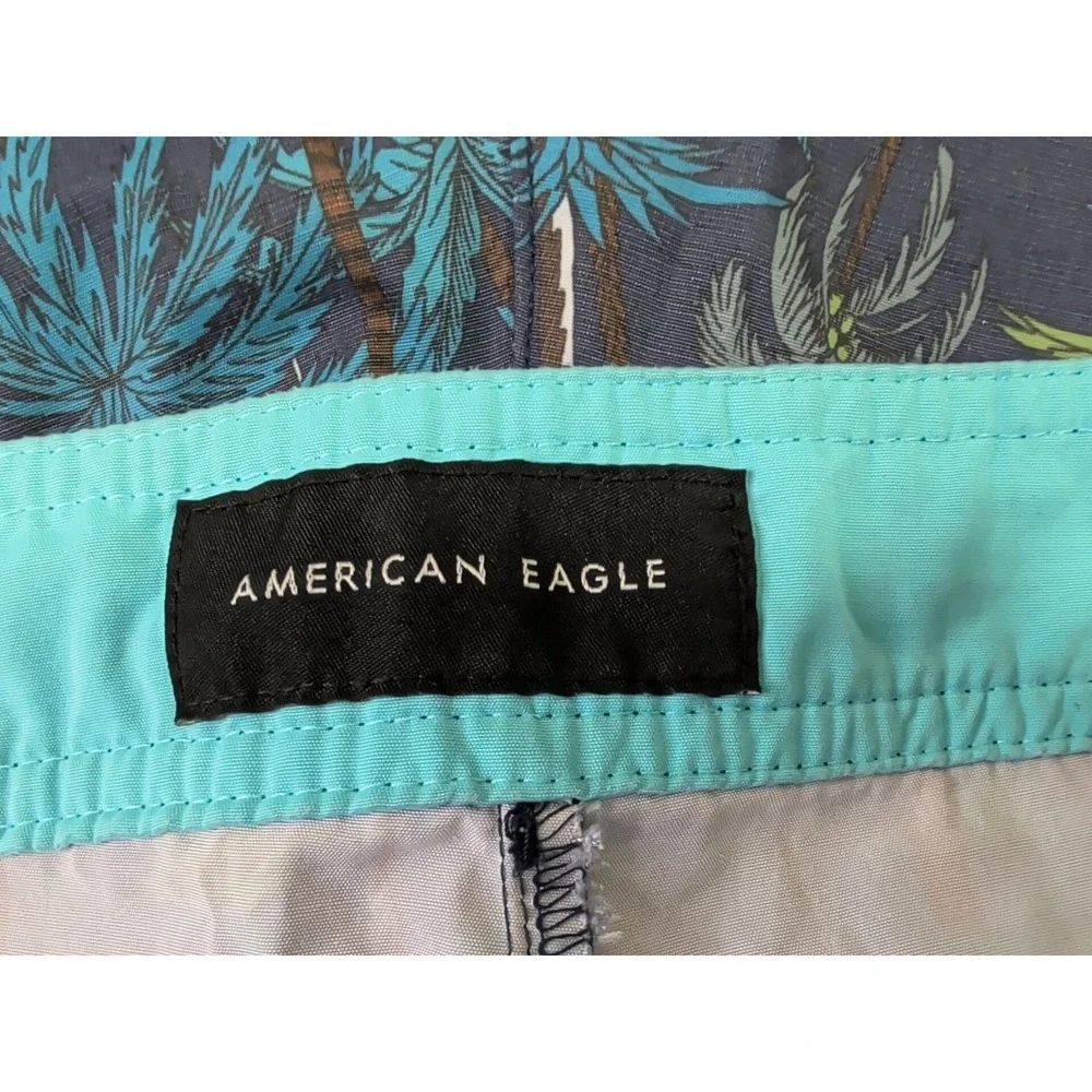 American Eagle Board Shorts Mens M Blue Palm‎ Trees Swim Beach Pool Vacation